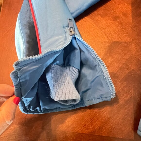 Vintage Descente‎ Womens Ski Jacket Size 48 Light Blue With Red & Black Accents - Picture 5 of 15